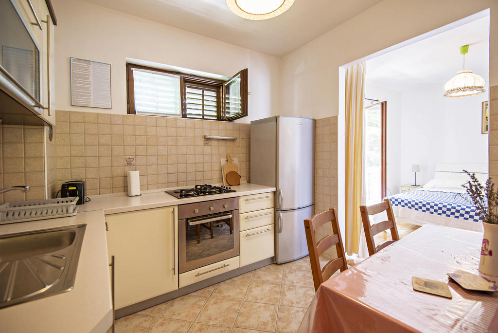 Apartments Petrcane Welcome Номер фото