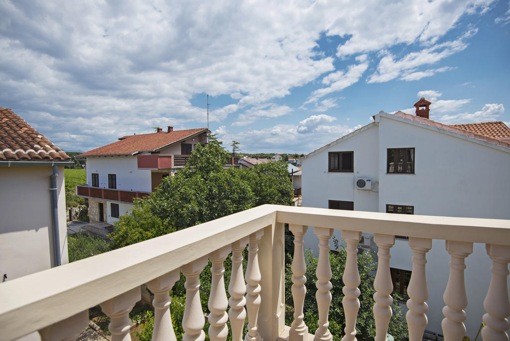 Apartments Petrcane Welcome Номер фото