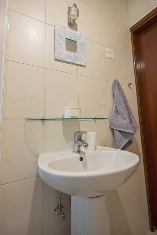 Apartments Petrcane Welcome Номер фото