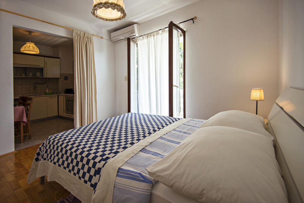Apartments Petrcane Welcome Номер фото
